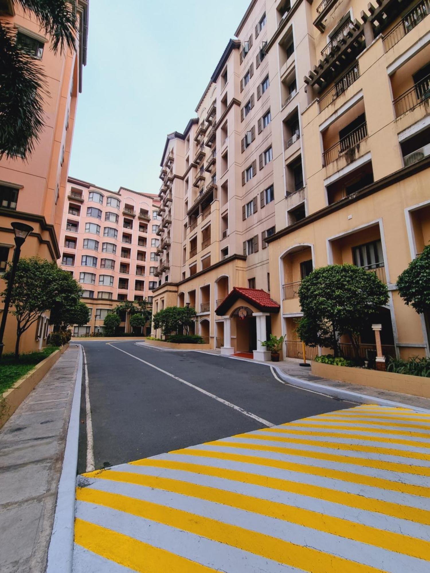 Legarse Staycation At Montecito Residential Resort Manila Esterno foto